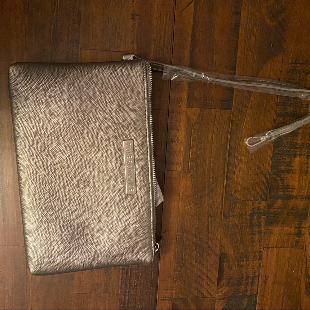 Kenneth Cole Silver Textured Wristlet Crossbody